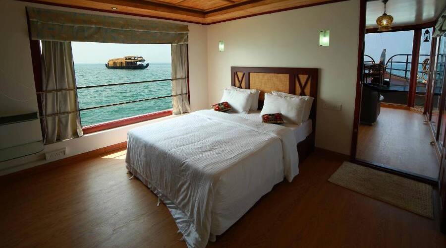 View Kerala Luxury House Boat, Kumarakom 2